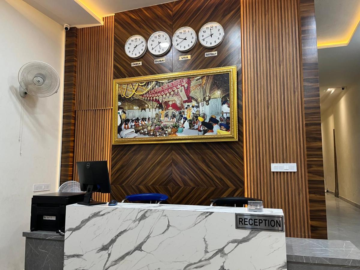 Hotel Lemonade Amritsar Exterior photo