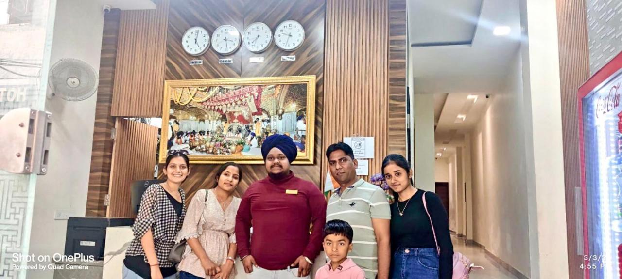 Hotel Lemonade Amritsar Exterior photo